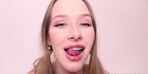 Diddly ASMR - Cum in my Mouth