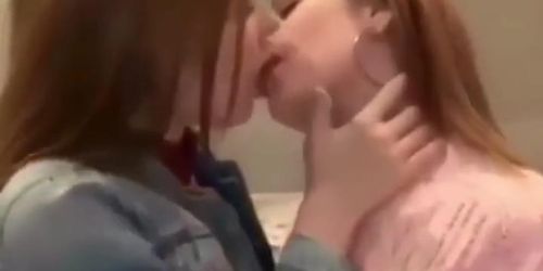 Lesbian Kissing Compilation 5