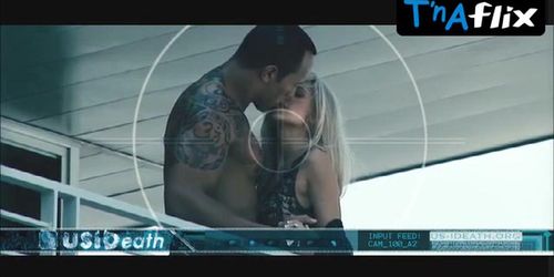 Sarah Michelle Gellar Underwear Scene  in Southland Tales