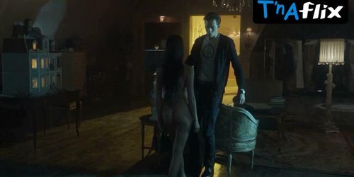 Emily Piggford Breasts,  Butt Scene  in Hemlock Grove