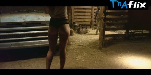 Tania Raymonde Thong,  Underwear Scene  in Texas Chainsaw 3D