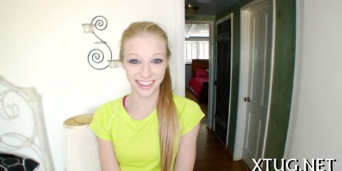 Agile handjob makes dude cum - video 35
