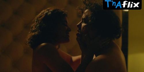 Paulina Gaitan Nude Scene  in Narcos