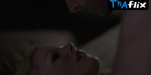 Kathleen Robertson Sexy Scene  in Boss