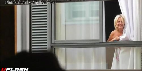 flashing the Neighbours