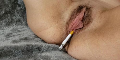 Smoking pussy