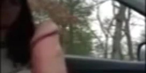 Fast amateur blowjob in car