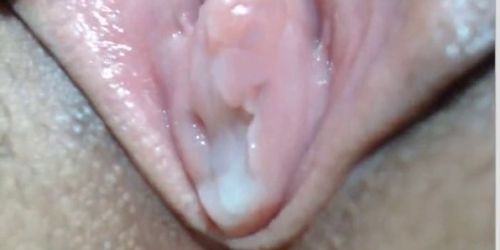 500px x 250px - Extreme Close-up of a Wet Virgin Pussy...... - Tnaflix.com