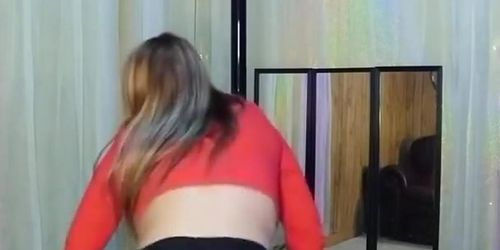 House Of Windsor Twerk (White girl Big booty Pawg)