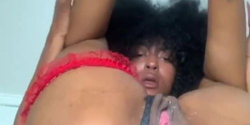 FREAKY LIL JAZ Gets A NASTY SURPRISE When She Pulls Her BUTT PLUG Out ! !