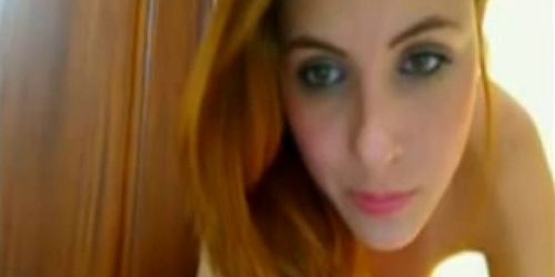 Busty single Chloe 28 years fingering on cam
