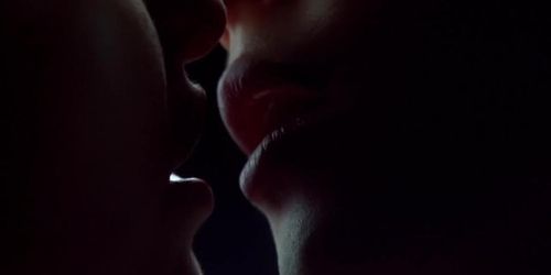 Women Bound Lesbian Sex - JENNIFER TILLY GINA GERSHON BOUND LESBIAN SEX SCENES (ALTERNATE ANGlE) -  Tnaflix.com