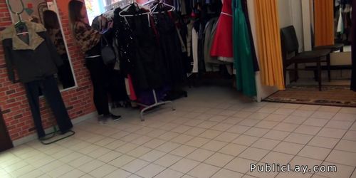 Babe fucking in changing room