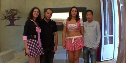 2 couples of swingers fuck