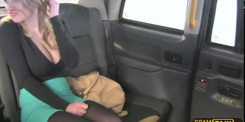 Butt fuck for beautiful hot blonde client in the taxi