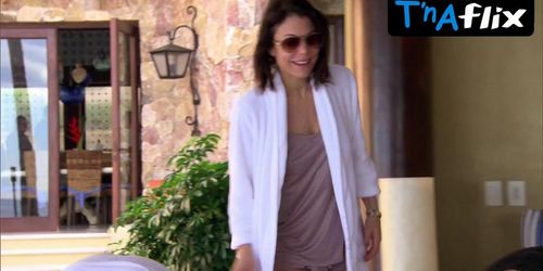 Bethenny Frankel Bush Scene  in The Real Housewives Of New York City