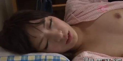 Sleeping Japanese beauty woken up to screw