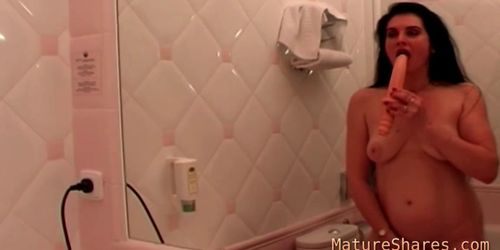 Squirting in Public Bathroom