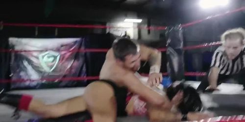 Maledom Wrestling Tap out