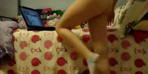 Hot cam model fingering