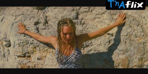 Amanda Seyfried Sexy Scene  in Mamma Mia!