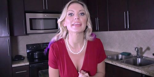 Shoplifting MILF stepmom sucked a stepsons dick for silent (Kenzie Taylor)