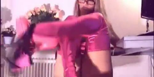 hot swiss blonde fingering herself(4).flv