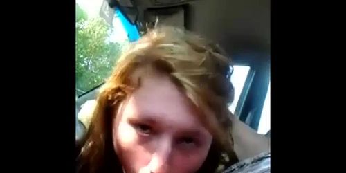 Gives a Blowjob During Her Break Time