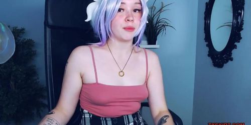 18 yo European teen is so cute with purple hair