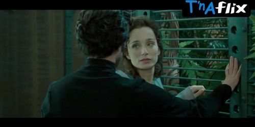 Kristin Scott Thomas Sexy Scene  in Arsene Lupin