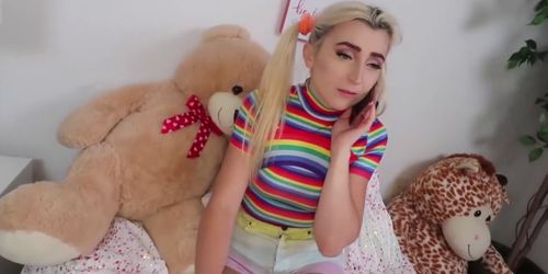 Pigtails and rainbows-petite teen quickie