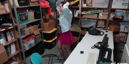 Busty teen with hairy pussy getting boned on the desk