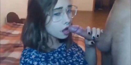 Amateur Glasses Teen Sucking Cock