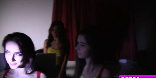 College teen hackers shared with a huge dick