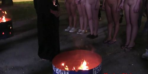 Teen lezzies pussylicking at sorority meet up