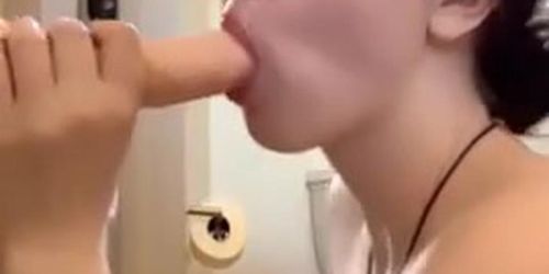 Deepthroat Dildo and Sluppy girl