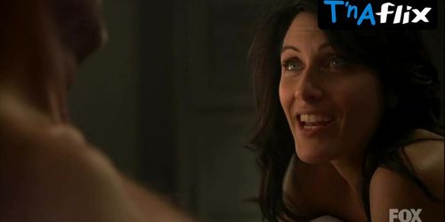 Lisa Edelstein Butt Scene  in House, M.D.