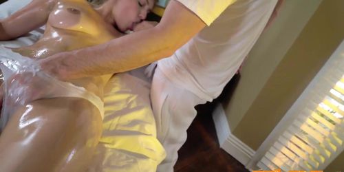 Rub The Bosss Daughter p1