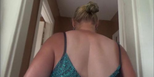 Pee BBW Chubby Amateur MILF Frangelica PlanetFunCamp