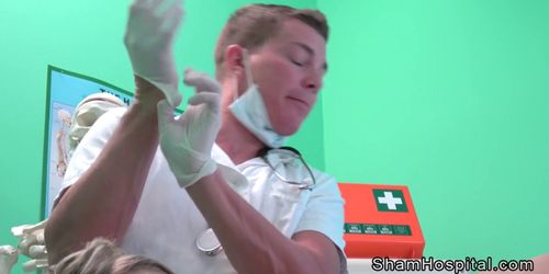 Doctor anal bangs patient and nurse