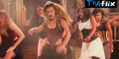 Nina Agdal Sexy Scene  in Lip Sync Battle