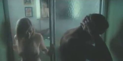 Kirsten Dunst Picture topless in the shower