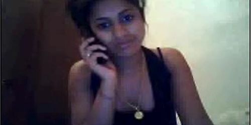desi girl on cam with phone