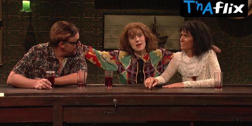 Kristen Wiig Lesbian Scene  in Saturday Night Live