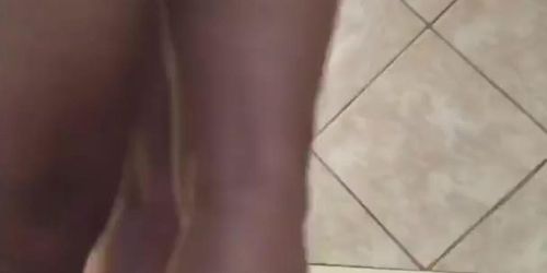 Couple has raw hot shower sex