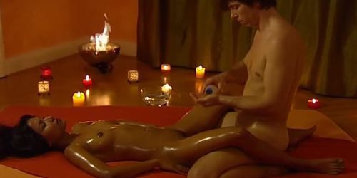 BERÜHREN SIE DEN KÖRPER - Yoni-Massage für ihre private Vagina, um ihre echte Frau zu machen