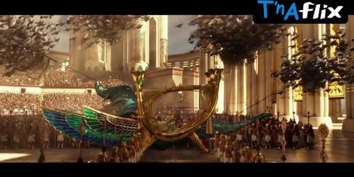 Emma Booth Underwear Scene  in Gods Of Egypt