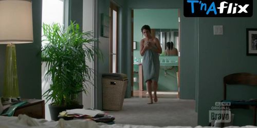 Lisa Edelstein Butt Scene  in Girlfriends' Guide To Divorce