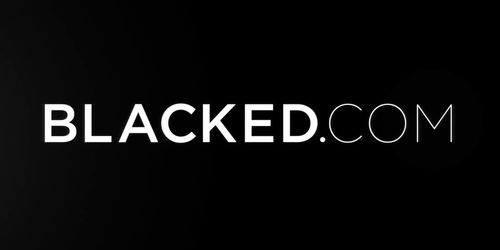 BLACKED Kagney Linn Karter loves to rim black men