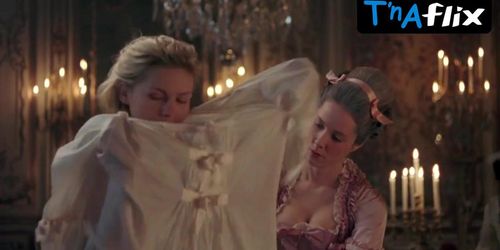 Kirsten Dunst Sexy Scene  in Marie Antoinette